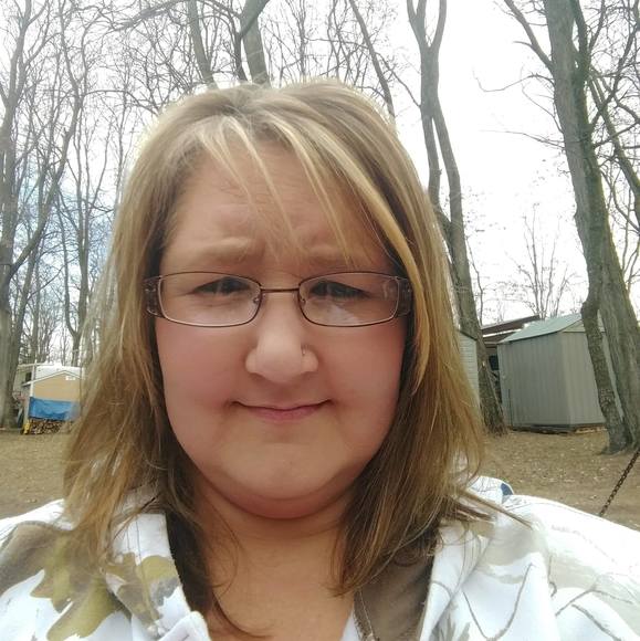Poshmark profile picture for @pontiac